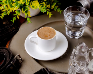 Mitul nr. 1: Cafeaua neagră duce la deshidratare