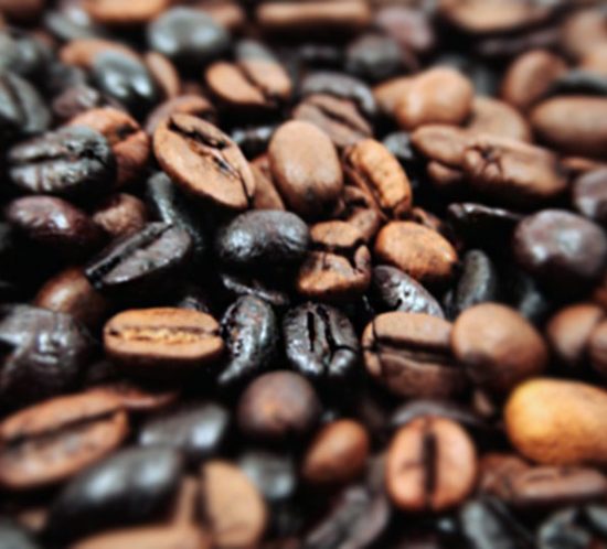 Prelucrarea și calitatea cafelei: cum să alegeți cea mai bună calitate a prăjiturii